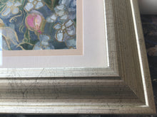 Load image into Gallery viewer, Sold Out --Daisy Making